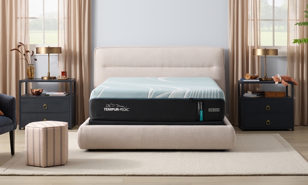 Picture of Tempurpedic Luxe Adapt 2.0 Medium Hybrid Mattress