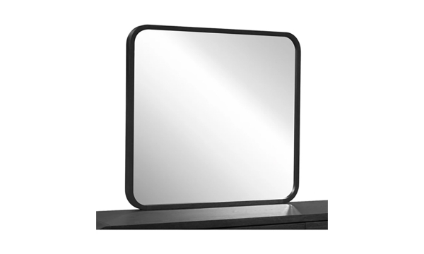 Picture of Elora Black Mirror